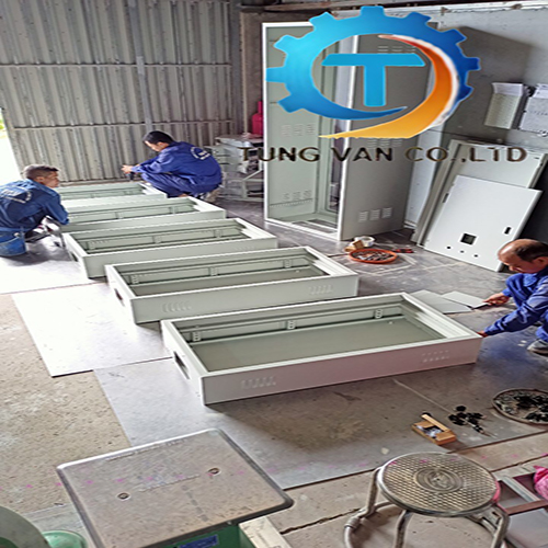 CÔNG TY TNHH SẢN XUẤT THƯƠNG MẠI TÙNG VÂN